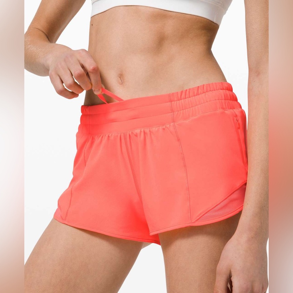Lululemon Hotty Hot Short *2.5" Sunset New with Tags